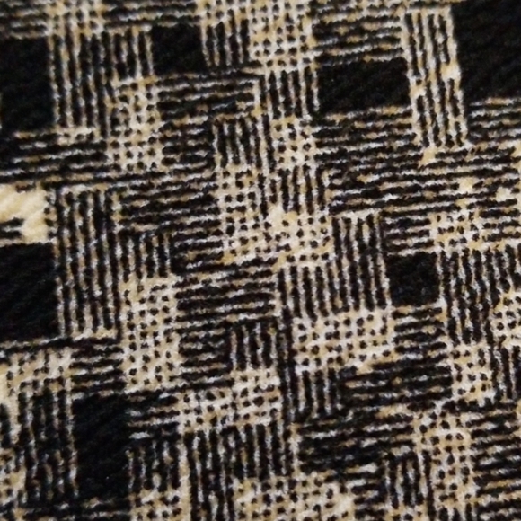 Large Cassie - Picture 2 of 4